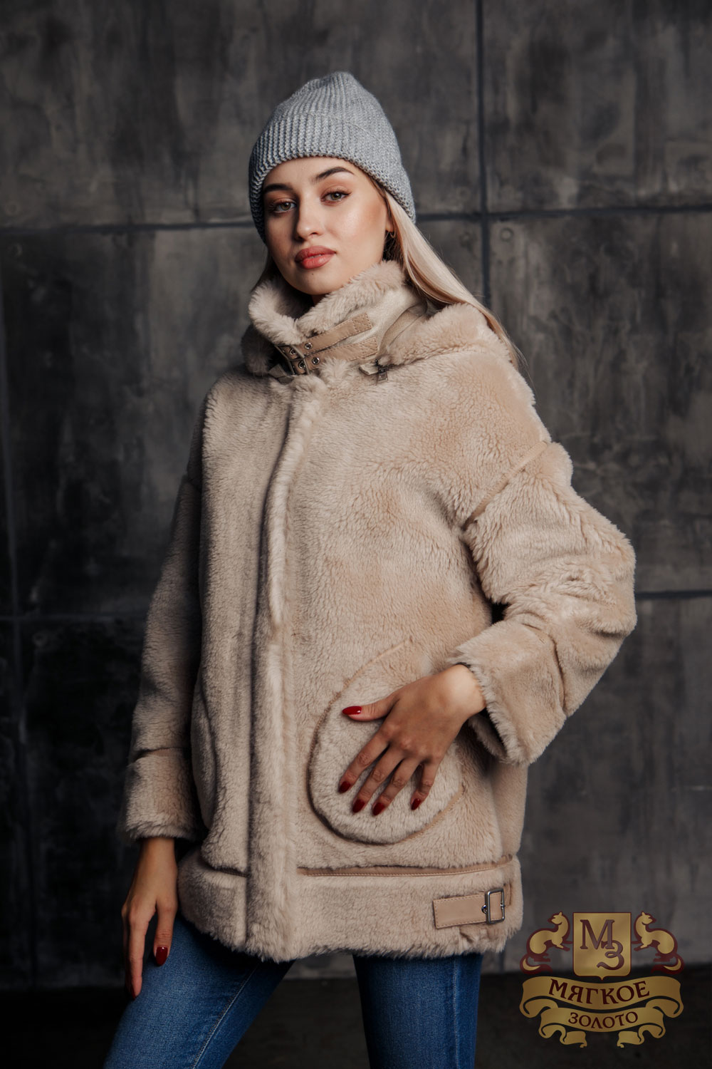 Пальто женское шерстяное с экомехом TORRISS K88536Y
