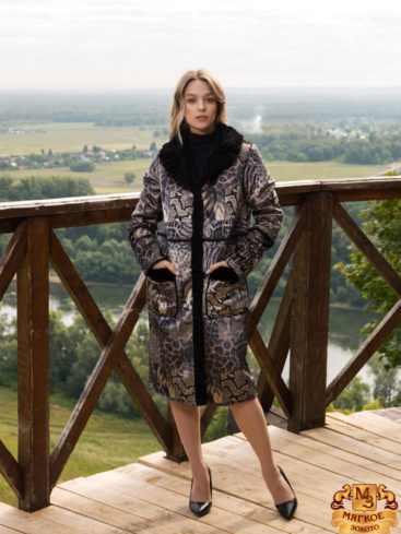 Пальто женское из искусственного меха Simakhov SM2127
