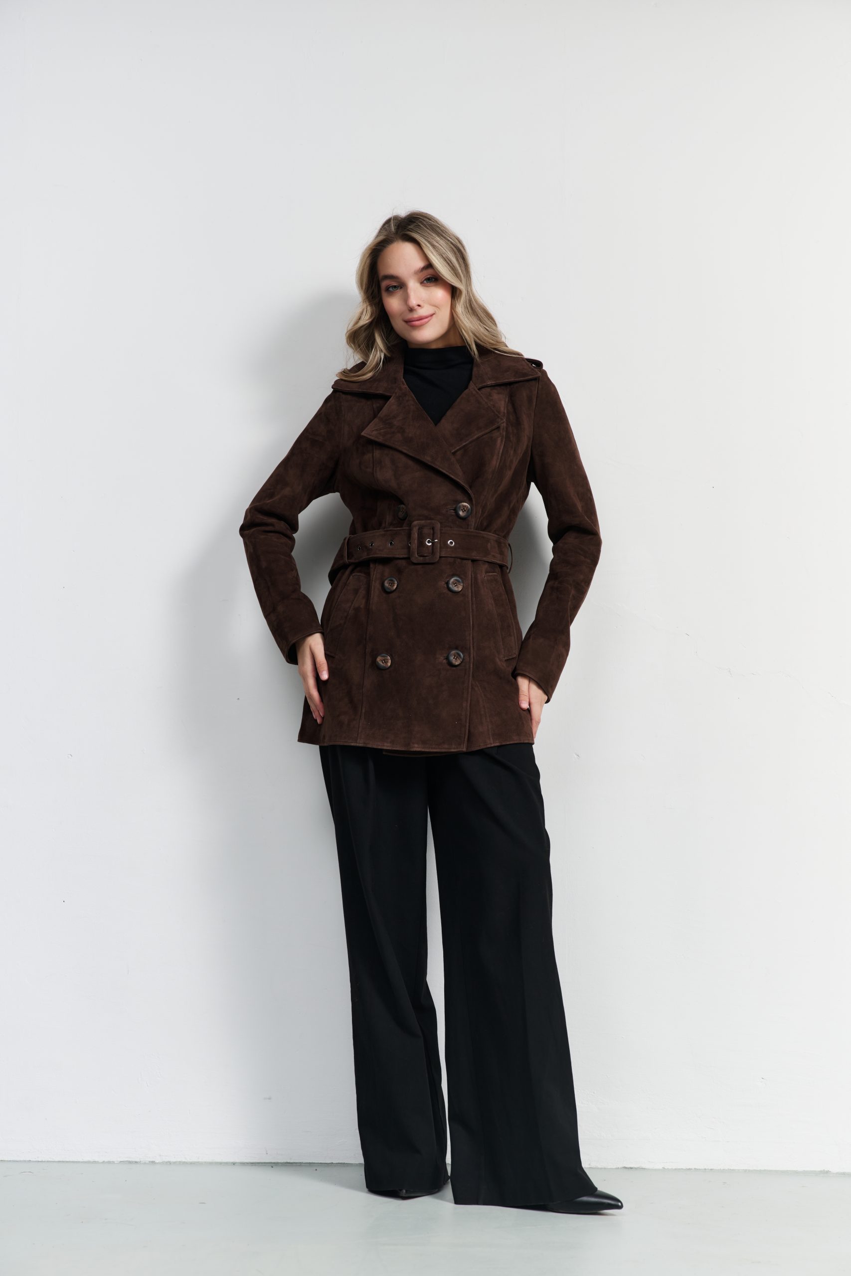 Куртка женская из натуральной кожи OKSA FASHION Z-9906LP/75OF Куртка женская из натуральной кожи OKSA FASHION Z-9906LP/75OF